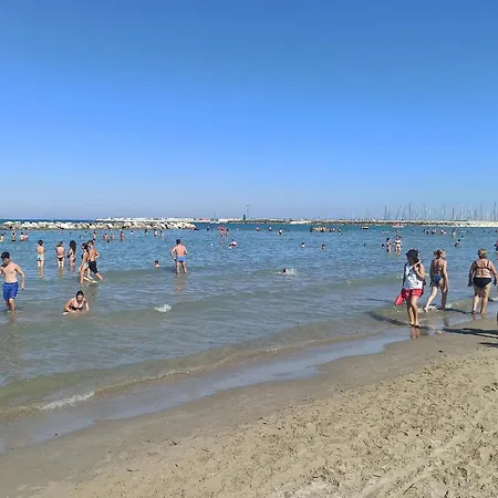 Colleoni 19 Bangkok, Superior Civitanova Marche